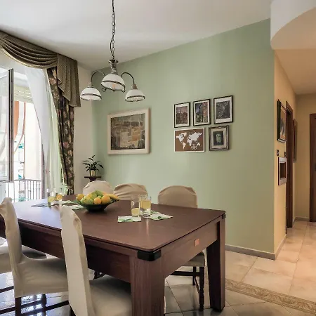 Bellini 25 * La Spezia